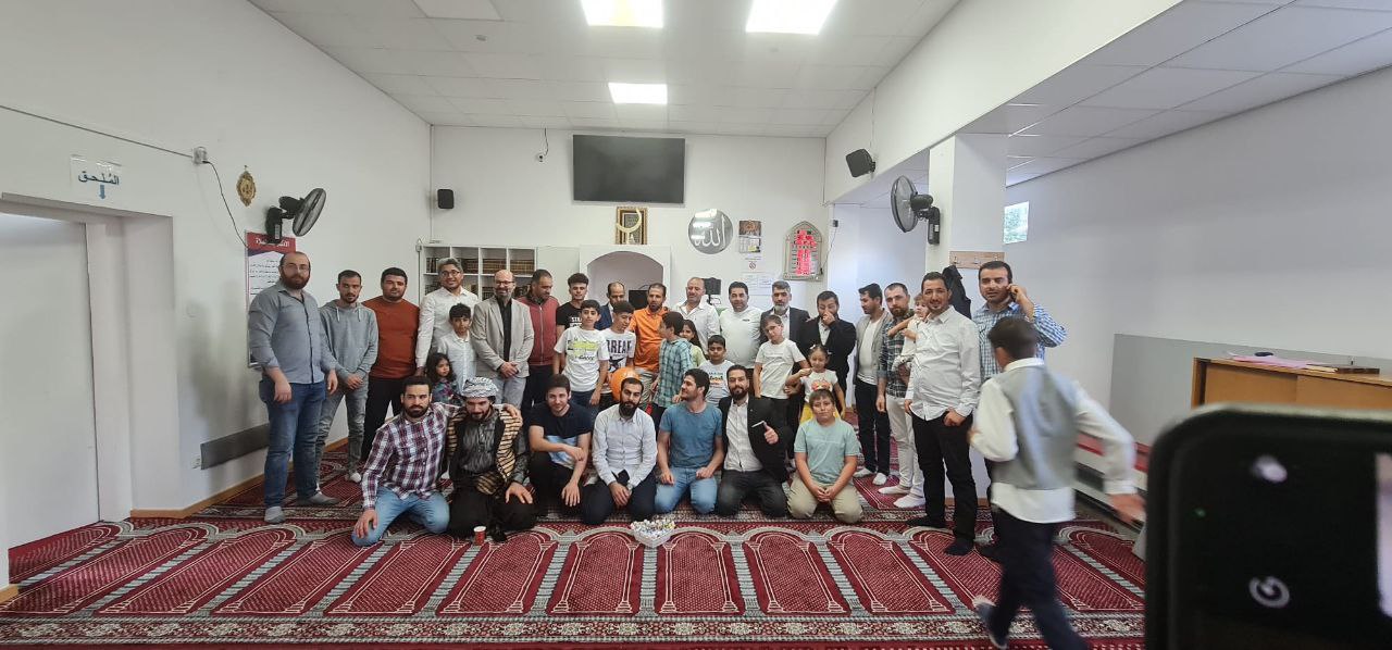 المساهمة والمساعدة في الإندماج وتجاوز الصعوبات للمهاجرين الجدد